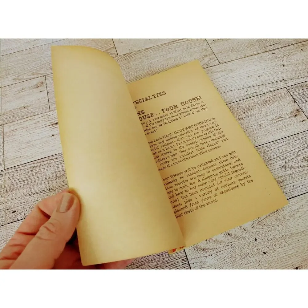 Easy Gourmet Cooking by Elsie Lee Magnum Paperback Cookbook 1st Ed‎ Vtg 1962